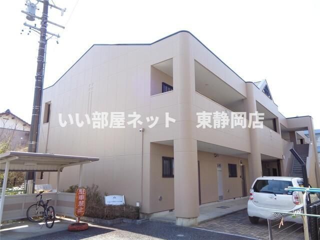 ニューグリンパルの外観画像