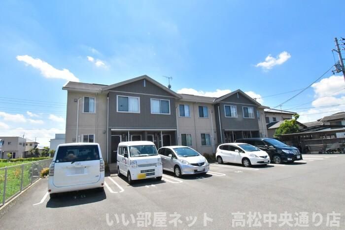 ベルポスト松縄Ⅱの外観画像