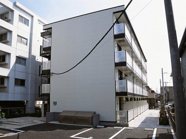 レオパレスグランパ マロンの外観画像