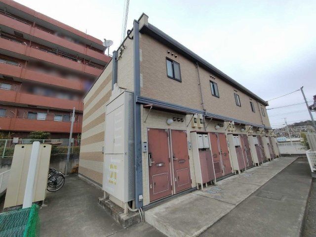 レオパレスフリューゲルの外観画像