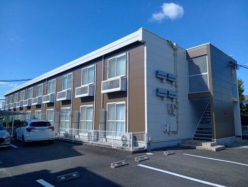 レオパレスラティエーラ1の外観画像