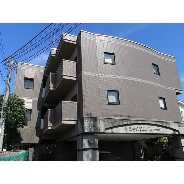 ロイヤルヒルズ鶴巻の外観画像
