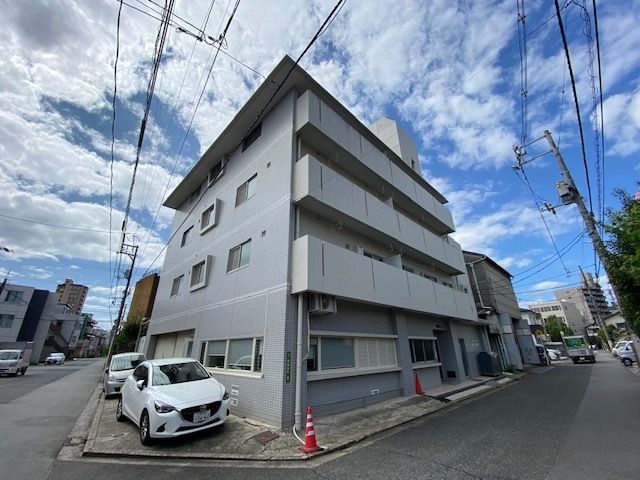 松尾ビル(東観音町)の外観画像