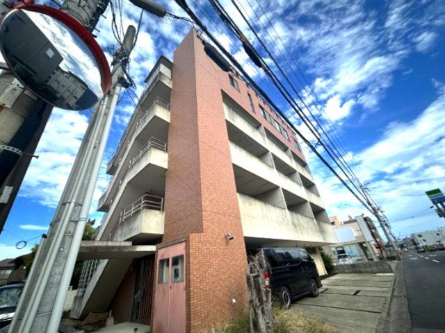 FACEビルの外観画像