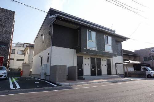 シャーメゾン総社駅前の外観画像