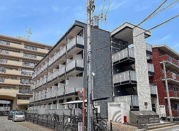 レオパレスU＆SⅡの外観画像