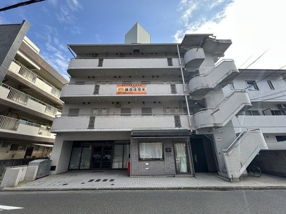 タウン己斐西の外観画像