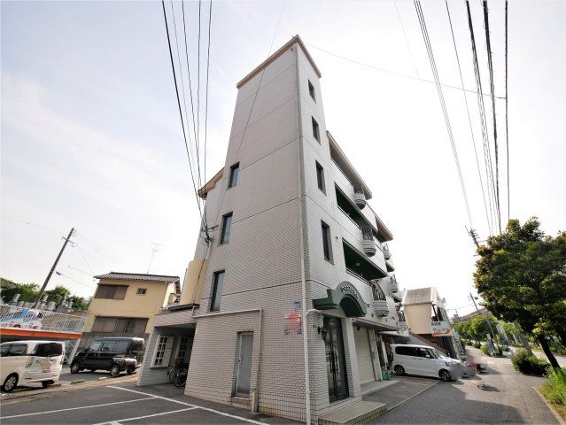 ロマネスク志井の外観画像