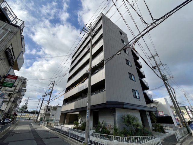 LUXE SHOEI NEYAGAWA MIDORIMACHIの外観画像