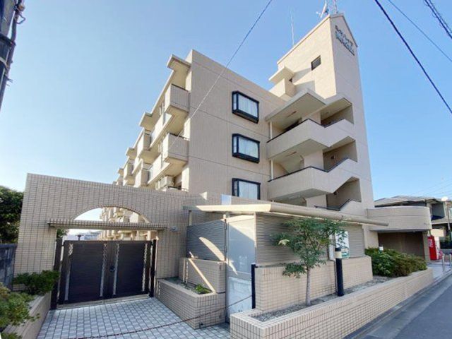 ネオハイツ南松山の外観画像