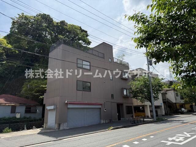 東逸見町2丁目貸家の外観画像