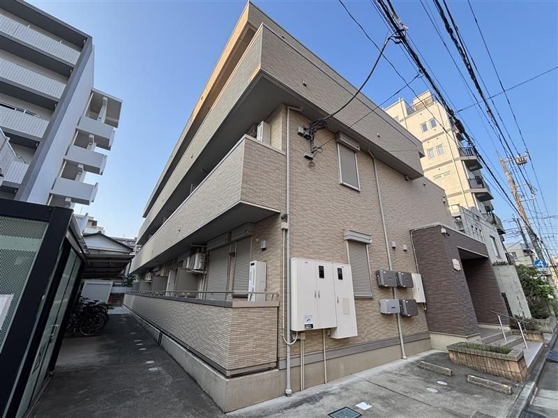 メゾン ドゥ ラシーヌの外観画像