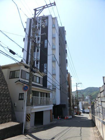 DER GLANZ 6th Aveの外観画像