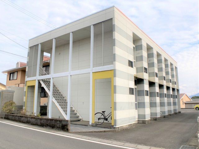 レオパレスYOSHINOの外観画像