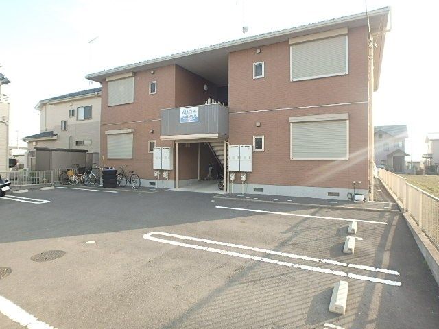 ラ・プリムローズの外観画像