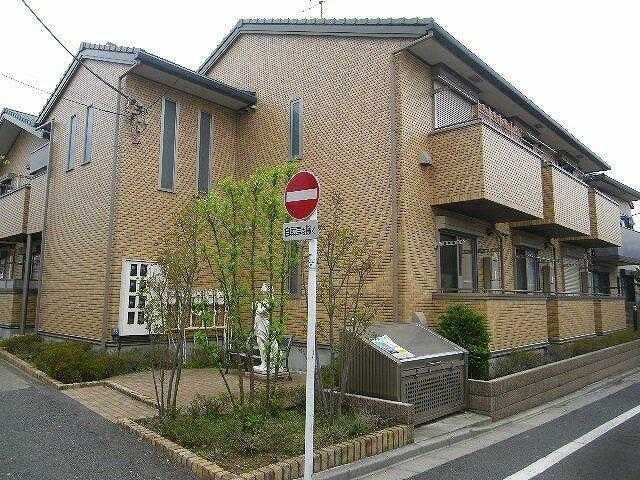 レ・フレールの外観画像