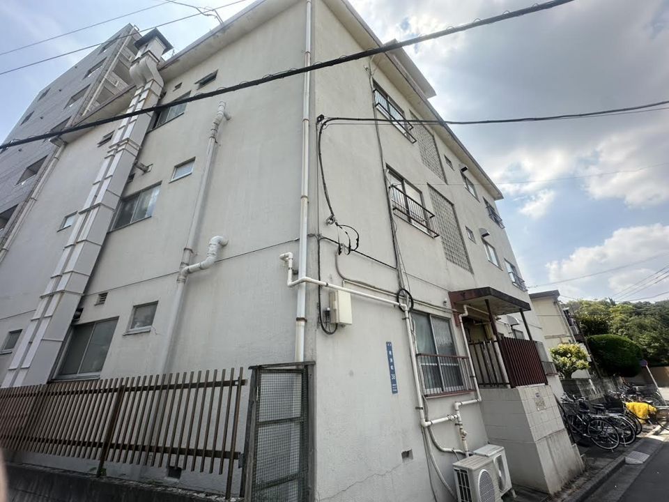 中山コーポの外観画像