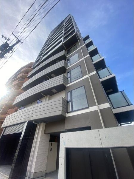 リシュドール川名駅の外観画像