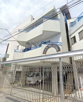 ホワイトキャビンの外観画像