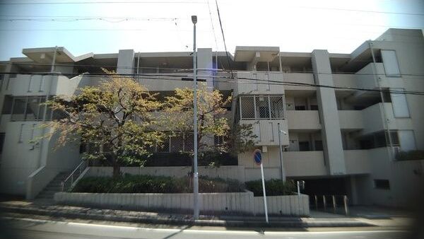 ダイアパレス八事表山ヒルズの外観画像