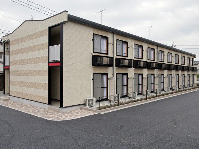 レオパレスマ メゾンの外観画像