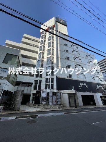 レオンズビルの外観画像