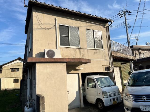 貸家 万代の外観画像