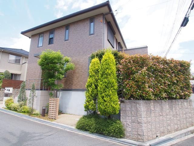 上野東3丁目戸建の外観画像
