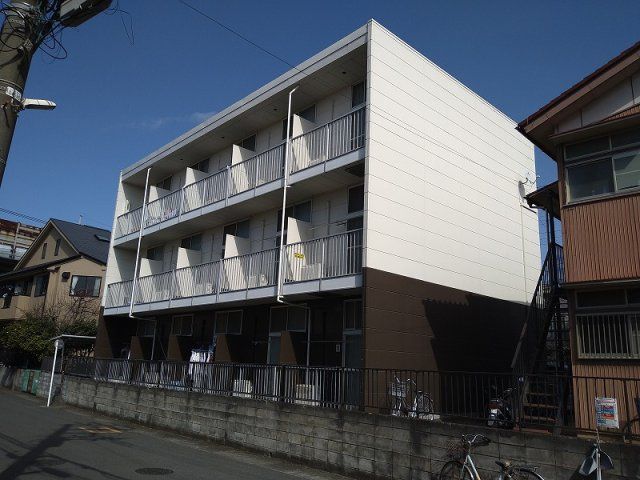 レオパレスリオの外観画像