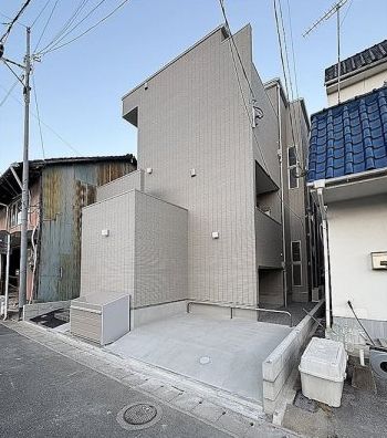 ADC飯塚駅西Bearsの外観画像