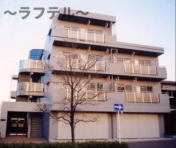 イーストプレイスの外観画像