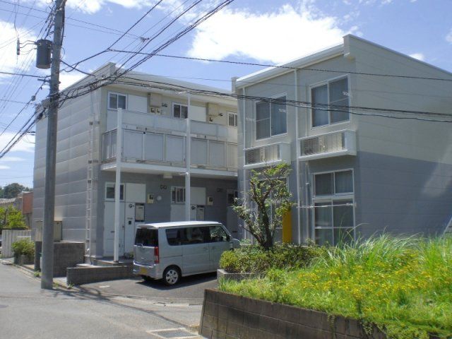 レオパレスKANEKOの外観画像