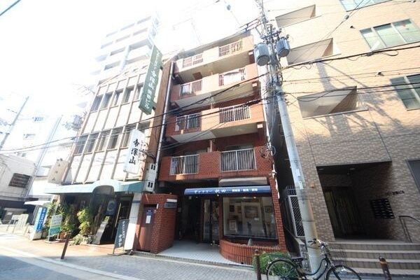 メゾンユタカファイブの外観画像