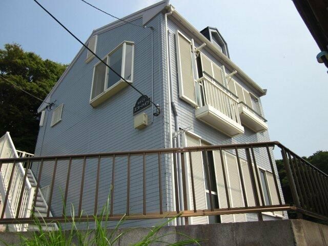 京急本線 横須賀中央 徒歩9分 貸アパートの外観画像