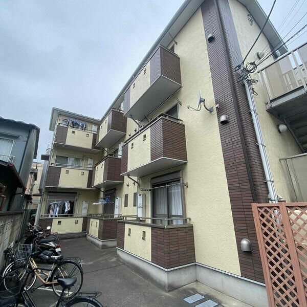 エルミタージュの外観画像