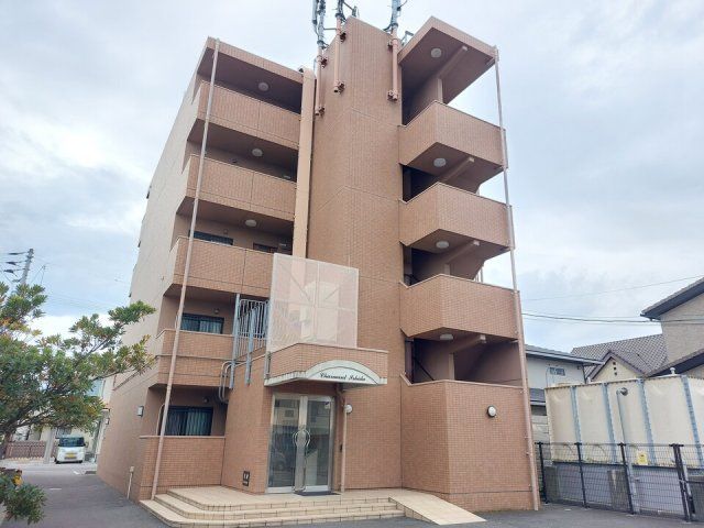 シャルマン イシダの外観画像