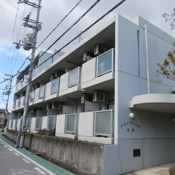 ブライトンヒルズ箕面の外観画像