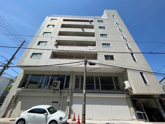 古本ビルの外観画像