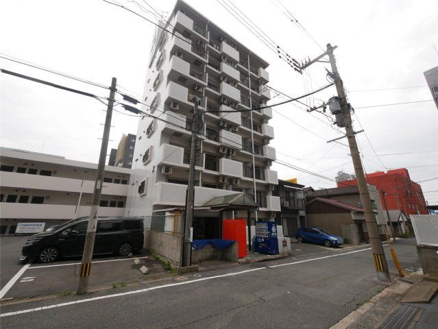 ホワイトパレス戸畑 503号室の外観画像