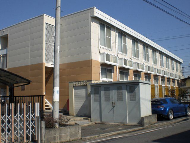 レオパレスフィット川越の外観画像