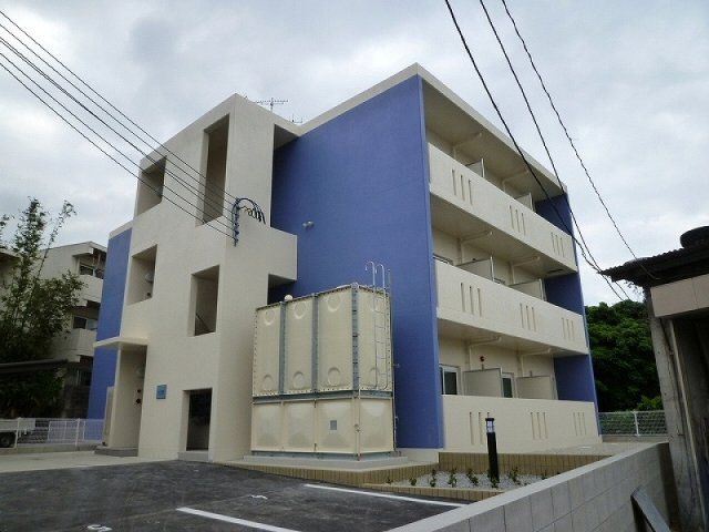 レオパレスキャンパス沖国の外観画像