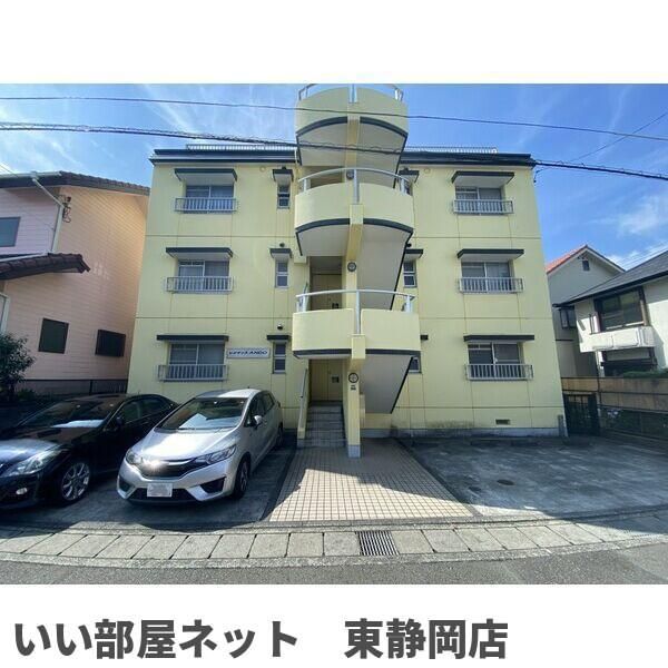 レジデンスANDOの外観画像