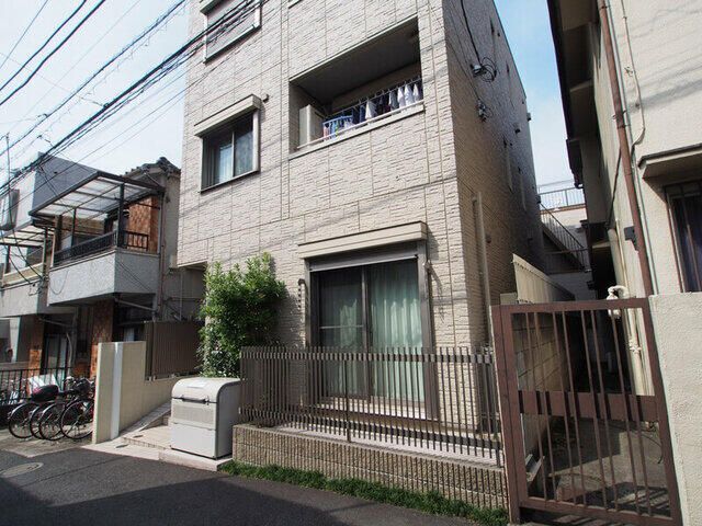 サンメゾン初台の外観画像