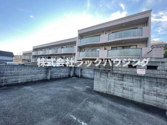 カルチェ清水谷の外観画像