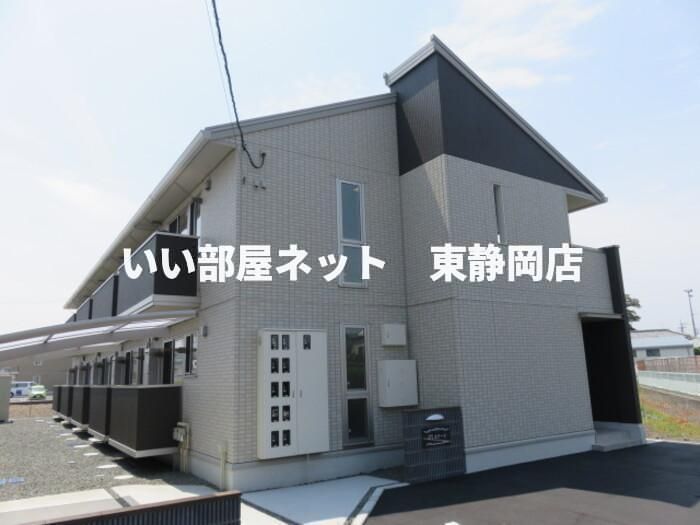 T’sステージの外観画像