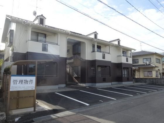 クレアンジュ辛川の外観画像