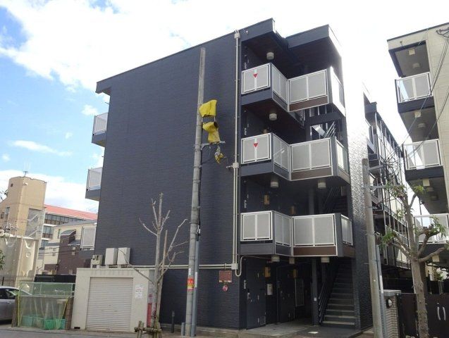 レオパレス東淡路の外観画像