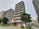 プレアール県庁前の外観画像