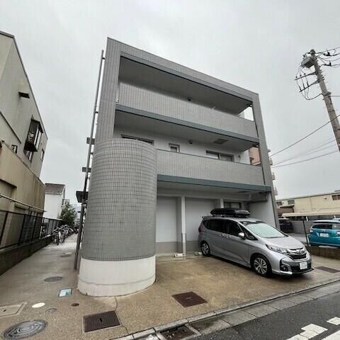 コール・クリークの外観画像