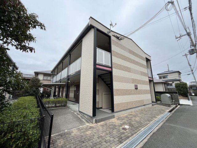 レオパレスタマルソネットの外観画像